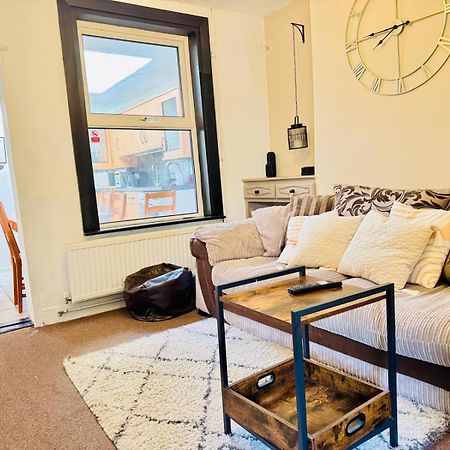 Lovely Dog Friendly, 3 Bed Home Sleeps 8, With Parking & Fenced Garden Work Contractor Leisure, Jasper CBG Eksteriør billede