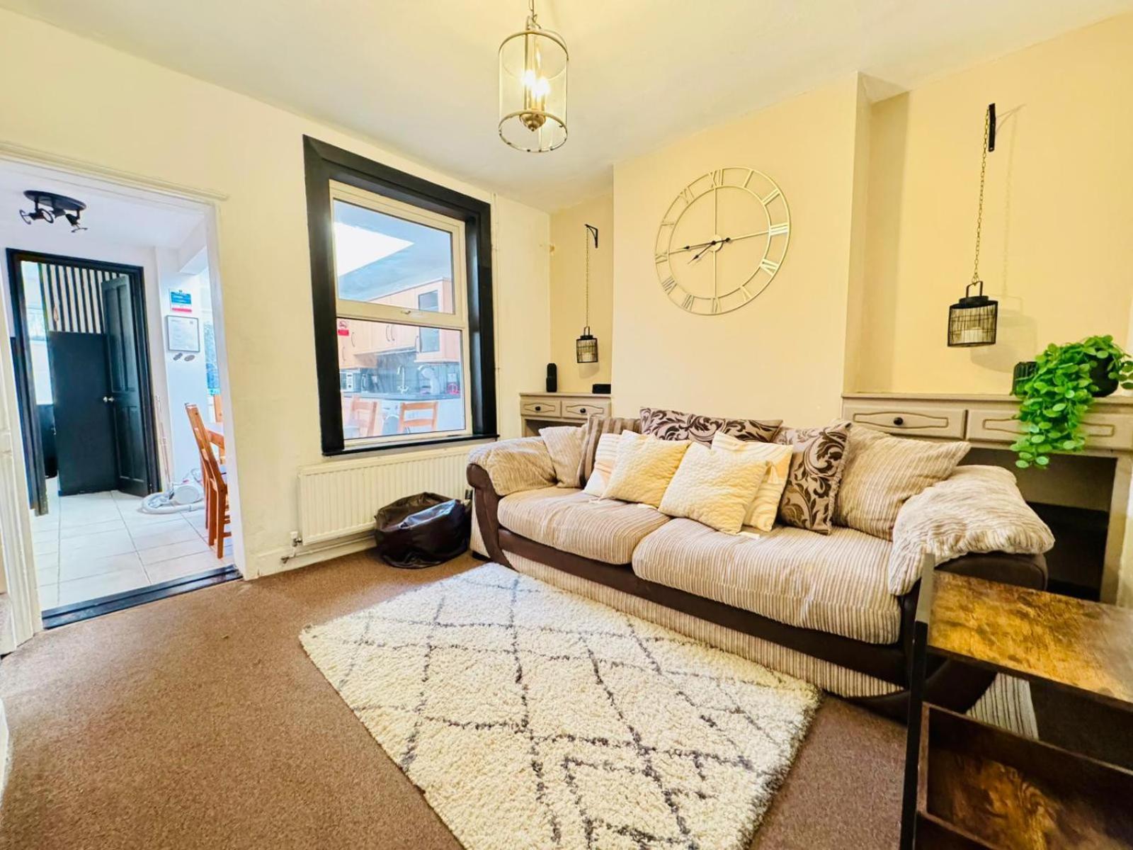 Lovely Dog Friendly, 3 Bed Home Sleeps 8, With Parking & Fenced Garden Work Contractor Leisure, Jasper CBG Eksteriør billede