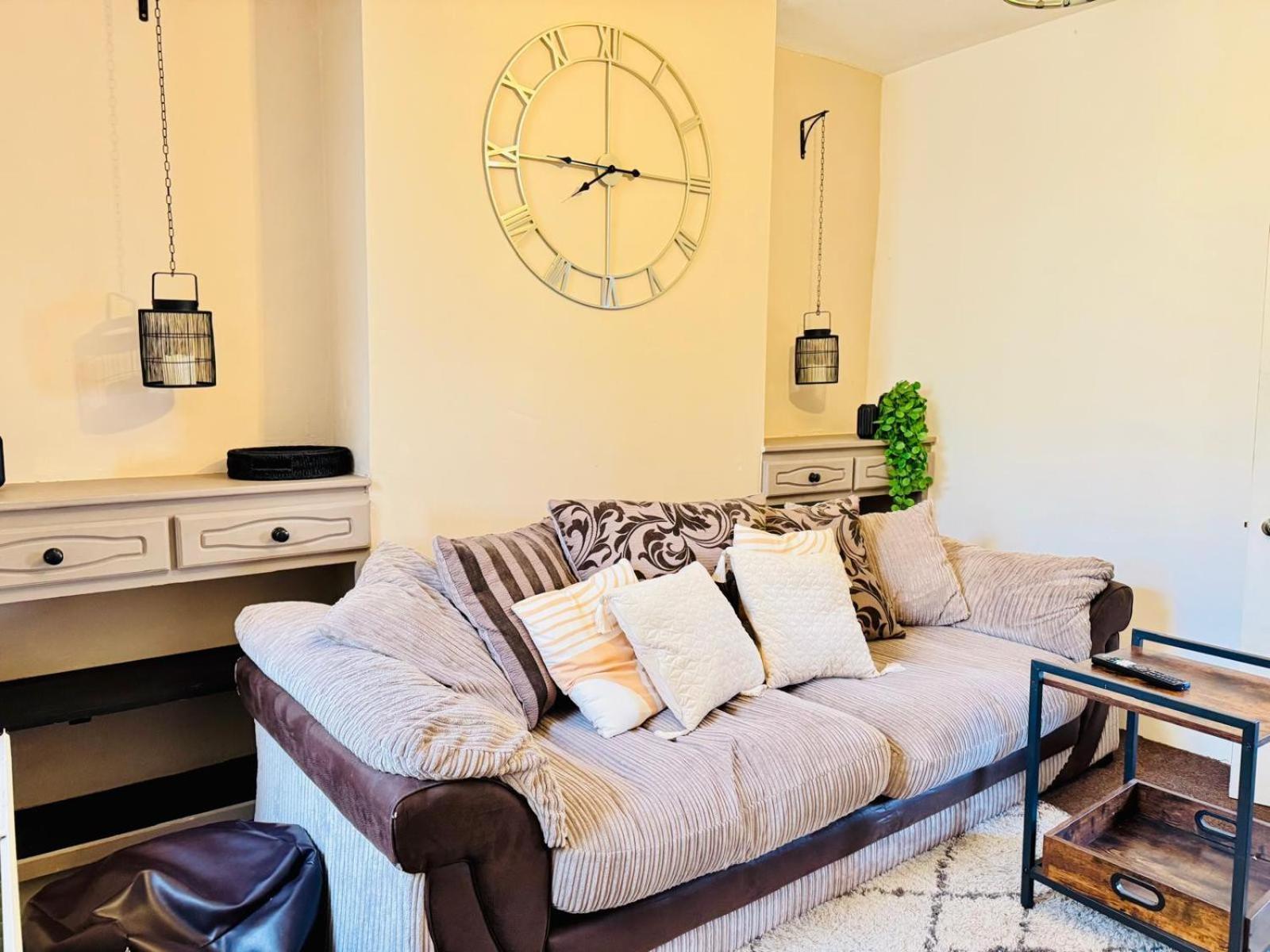 Lovely Dog Friendly, 3 Bed Home Sleeps 8, With Parking & Fenced Garden Work Contractor Leisure, Jasper CBG Eksteriør billede